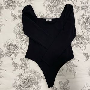 Babaton Contour Squareneck Longsleeve Bodysuit Size Large BNWOT